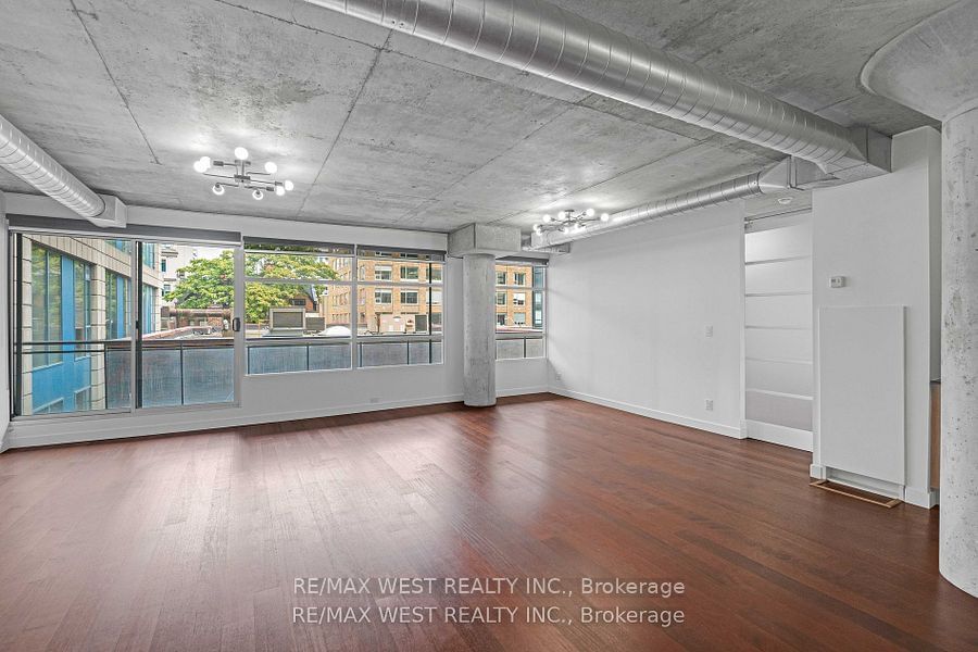 42 Camden St, unit 303 for rent - image #6