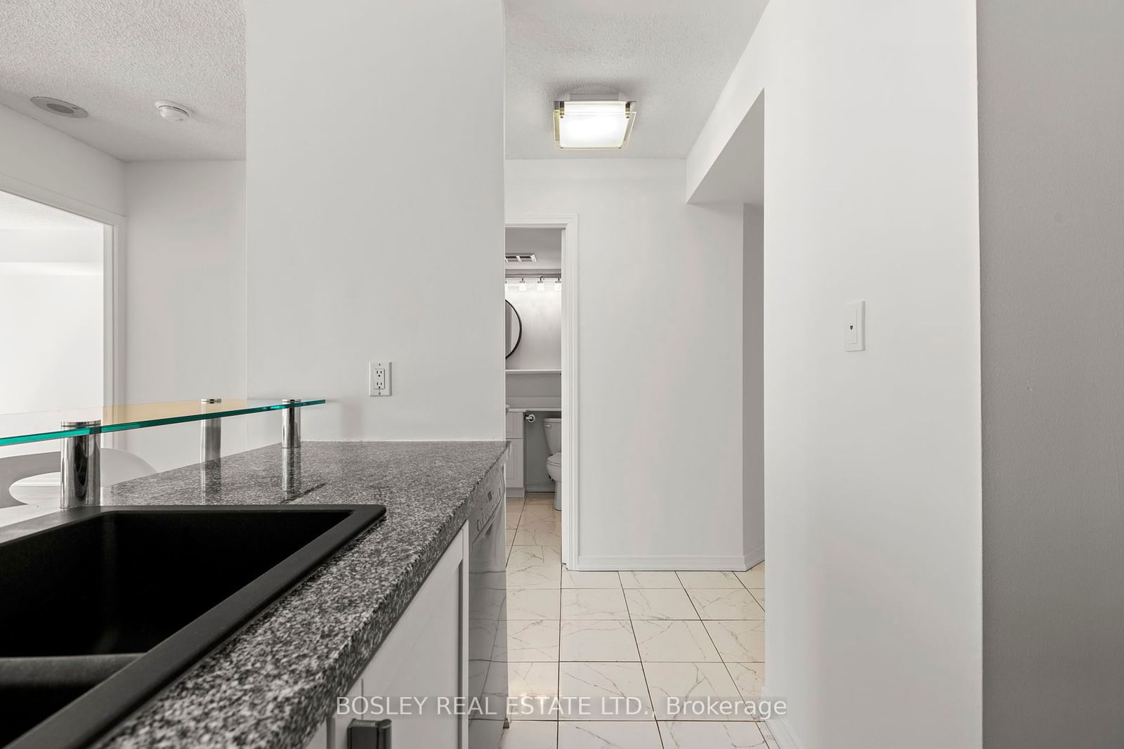 388 Bloor St E, unit 802 for sale - image #15