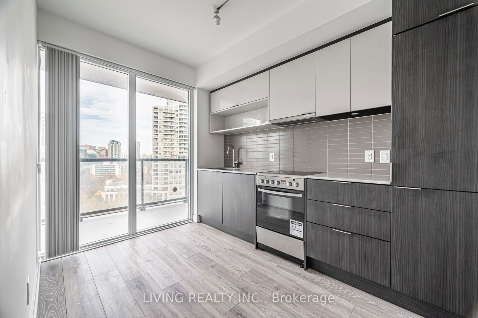 159SW Condominium, Downtown, Toronto