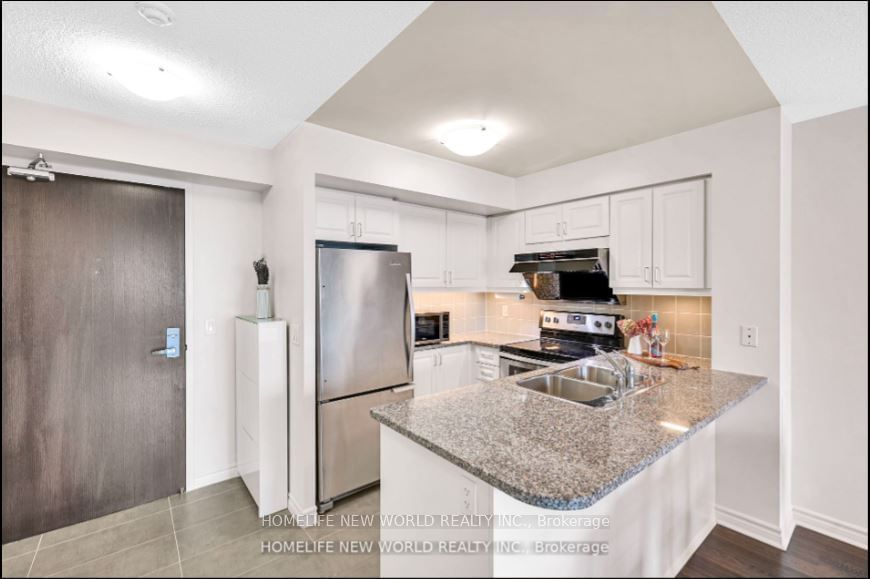 25 Lower Simcoe St, unit 1125 for rent - image #7