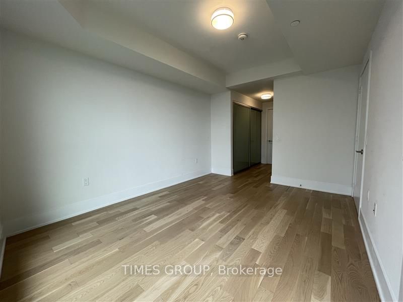 585 Bloor St E, unit 4221 for rent