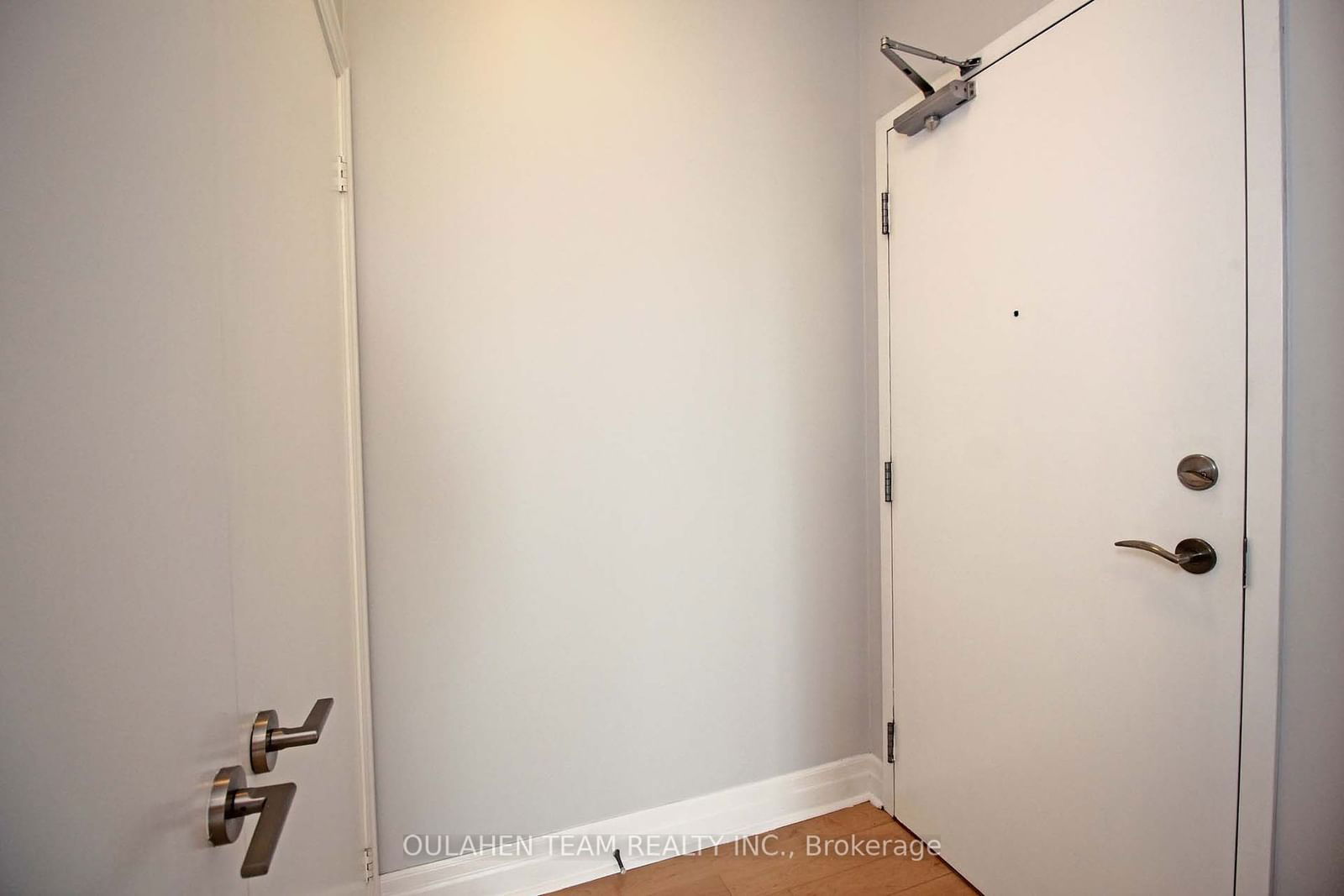 320 Richmond St E, unit 1303 for rent - image #2