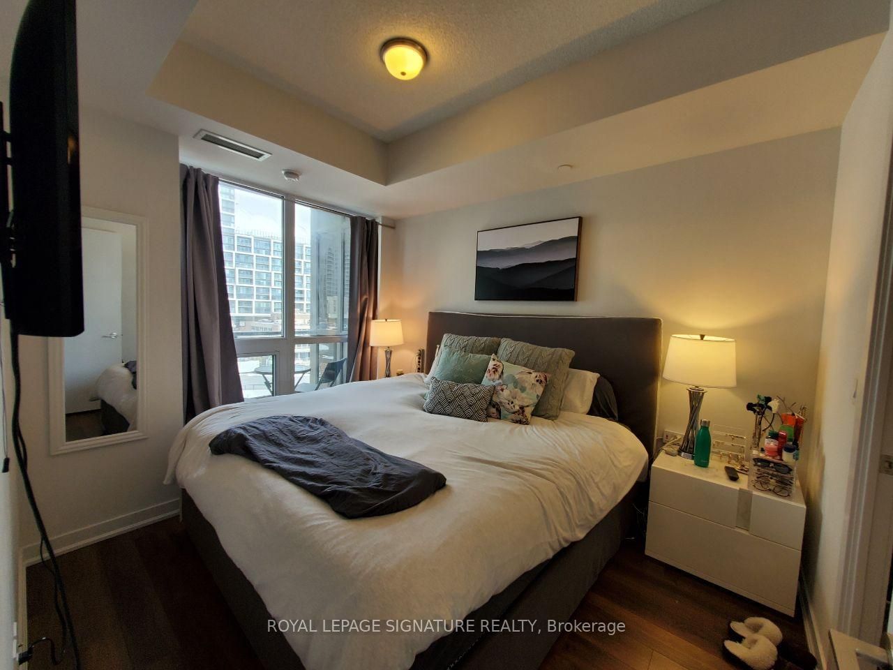 60 Berwick Ave, unit 617 for rent