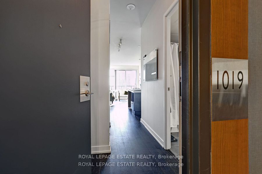 1030 King St W, unit 1019 for sale