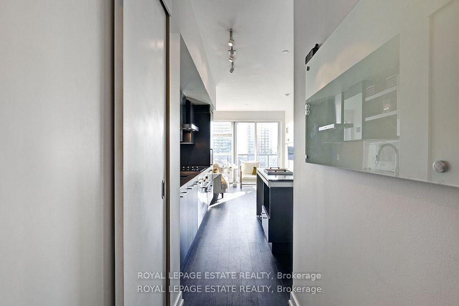 1030 King St W, unit 1019 for sale - image #5