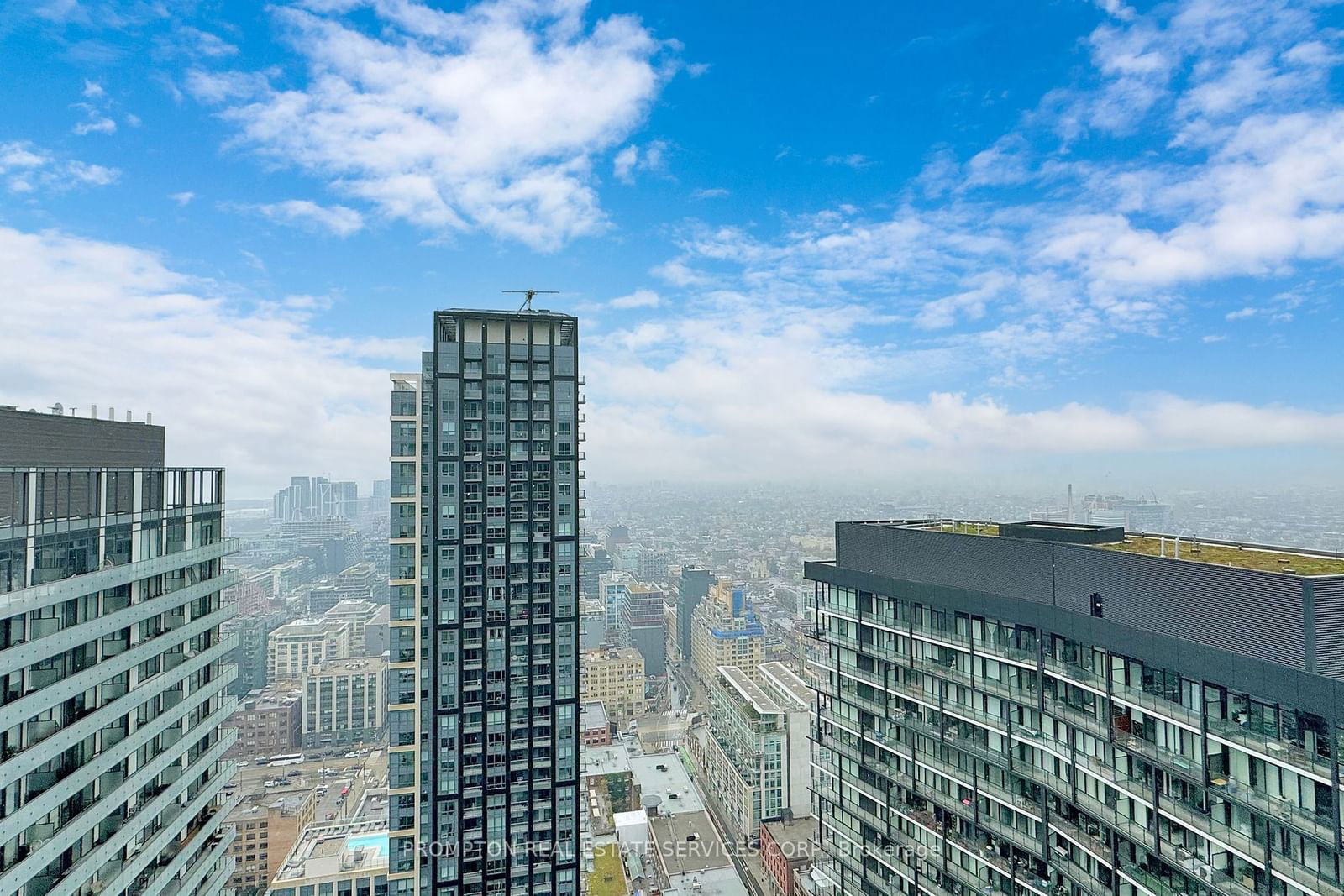 38 Widmer St, unit PH5108 for sale - image #4