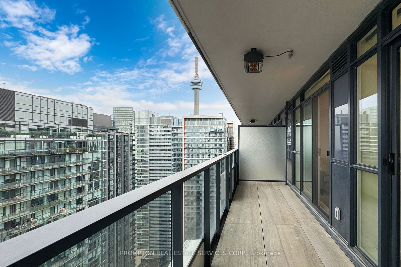 38 Widmer St, unit 5003 for sale - image #3