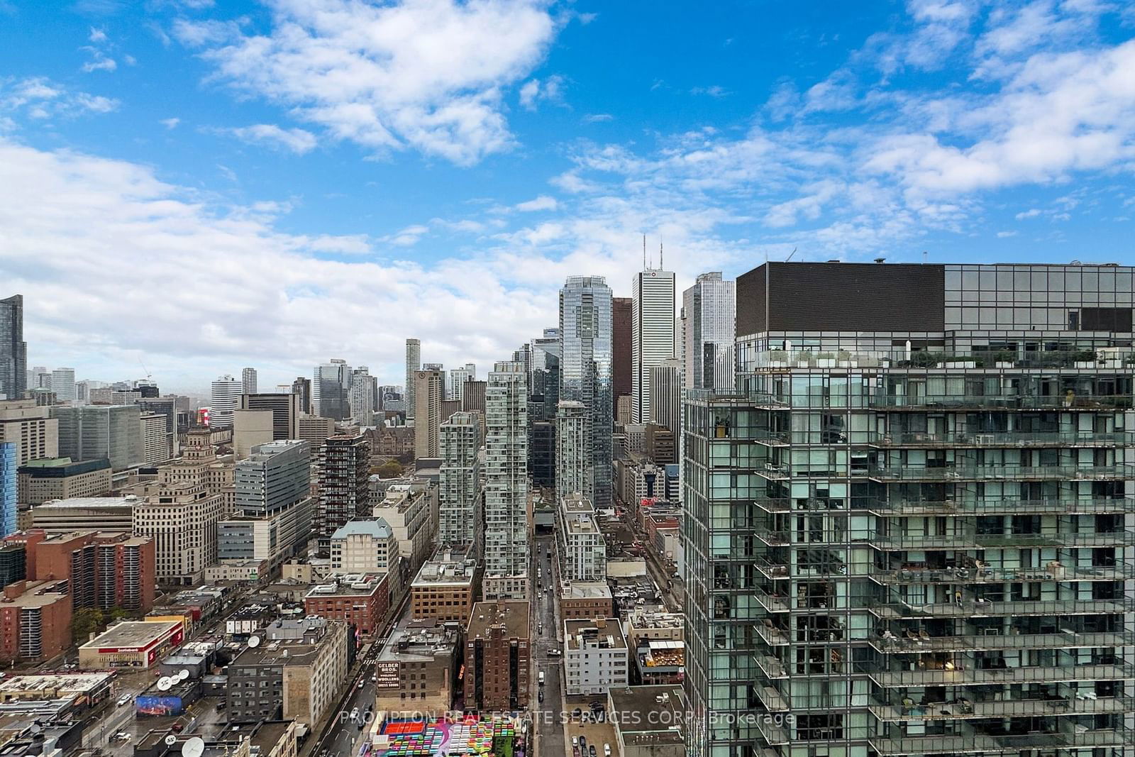 38 Widmer St, unit 5003 for sale - image #5