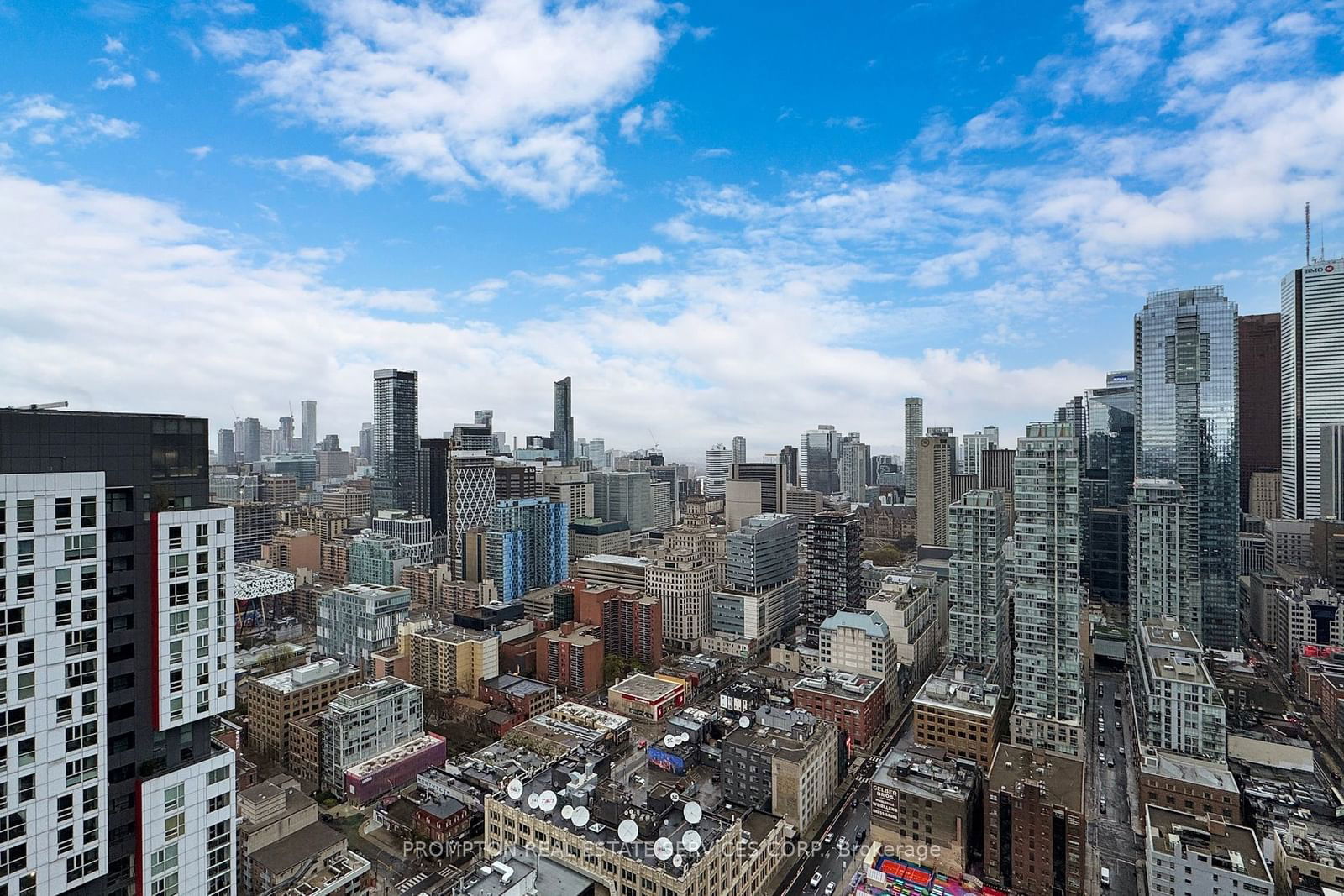 38 Widmer St, unit 5003 for sale - image #6