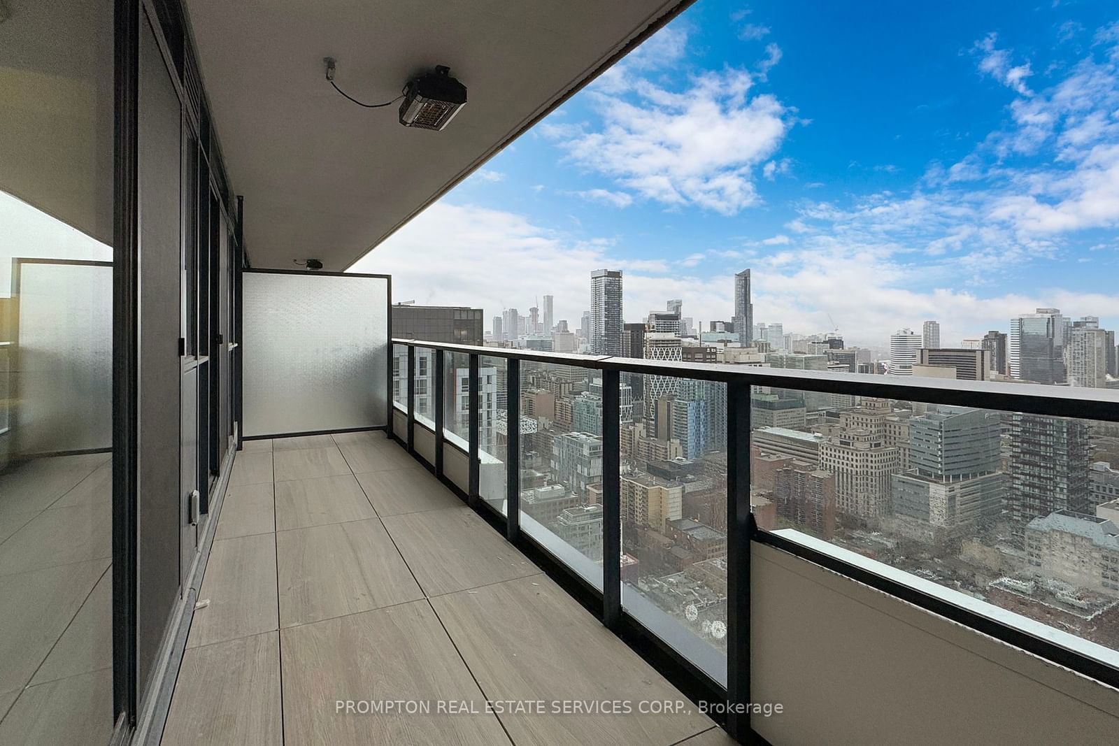 38 Widmer St, unit 5003 for sale - image #7