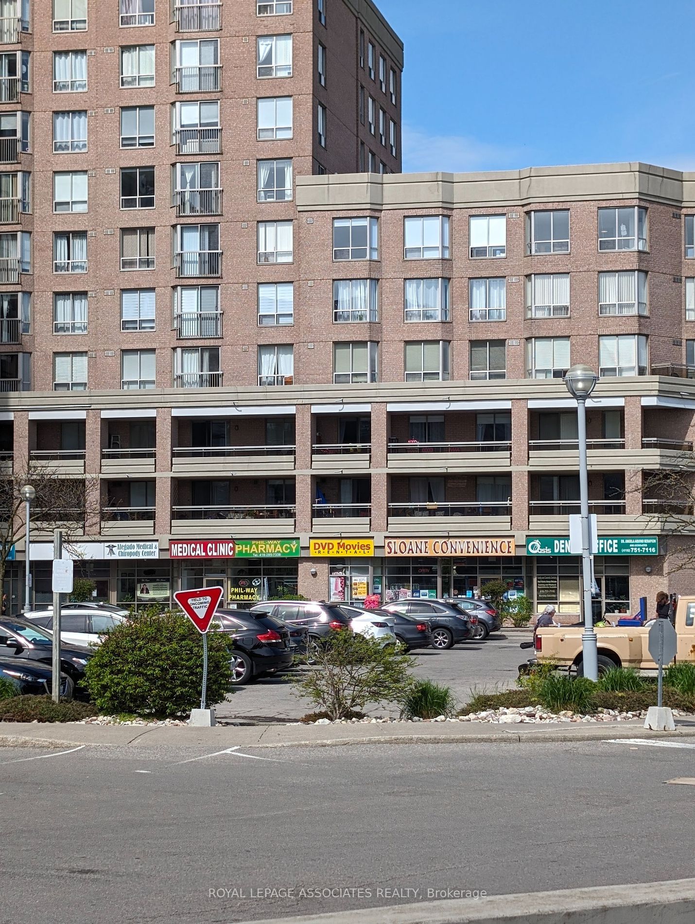 1720 Eglinton Ave E, unit Lph11 for rent - image #5