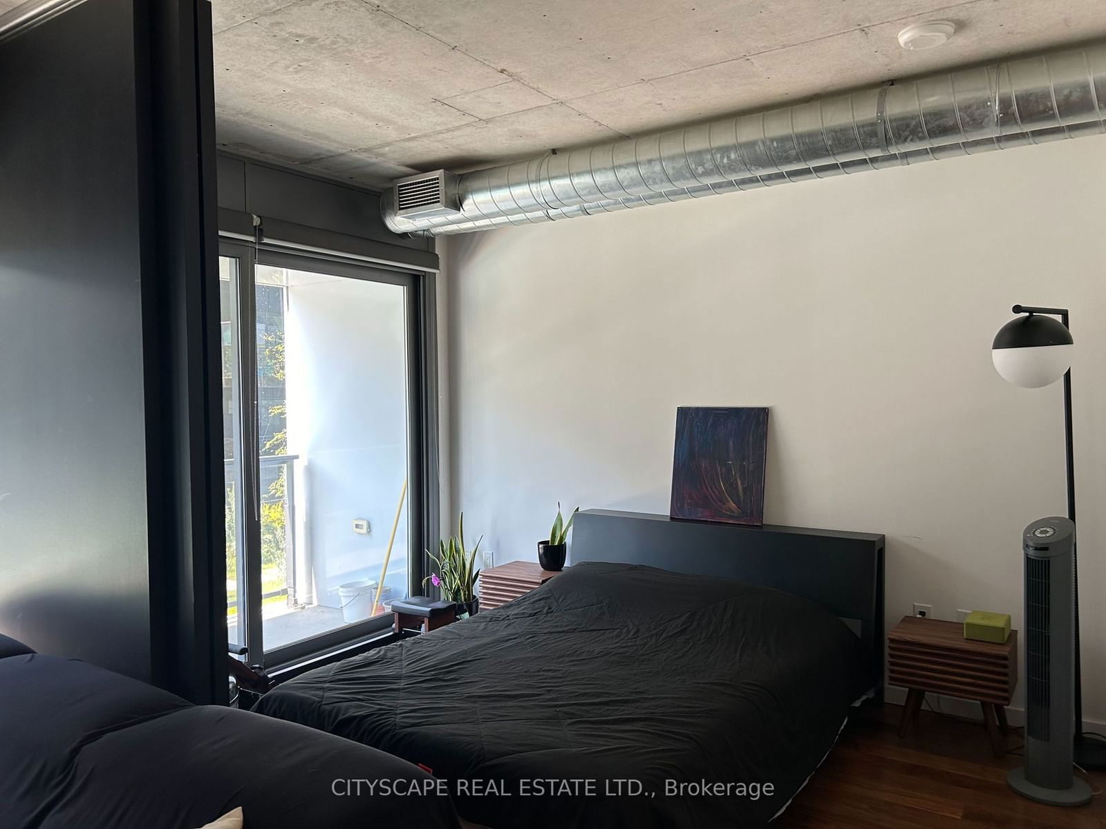 32 Trolley Cres, unit 413 for rent - image #7