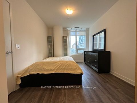 195 Redpath Ave, unit 510 for rent - image #10