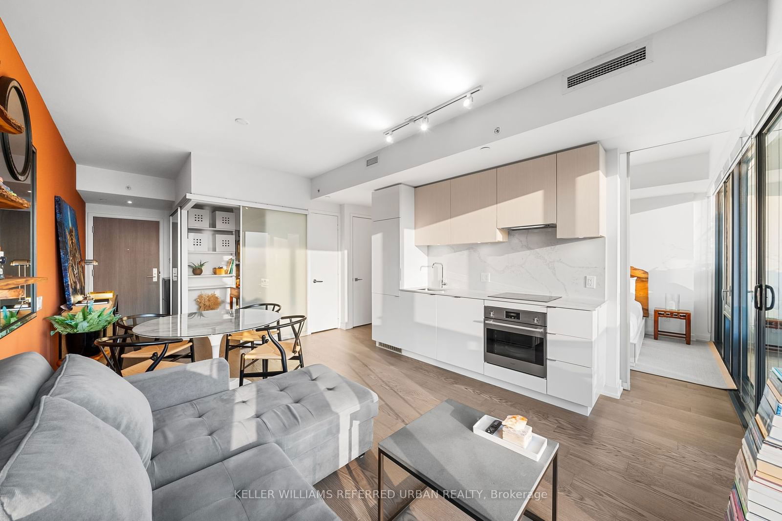 161 Roehampton Ave, unit 4102 for sale - image #12