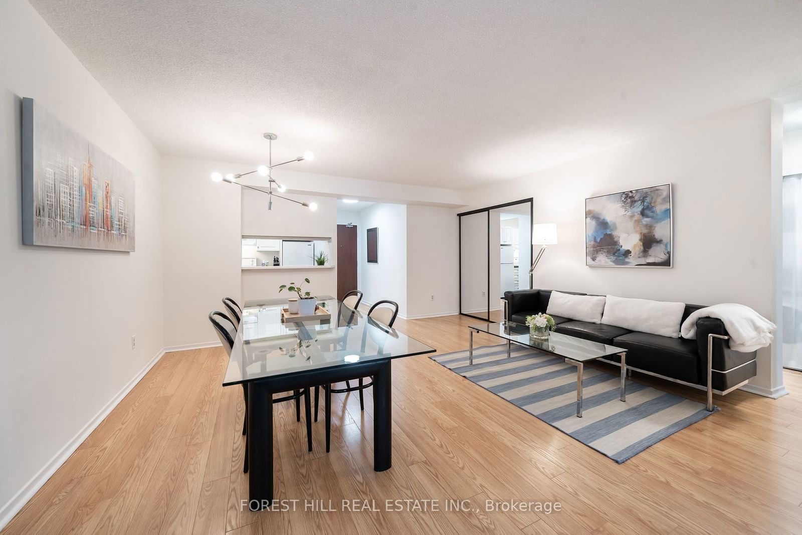 1055 Bay St, unit 201 for sale