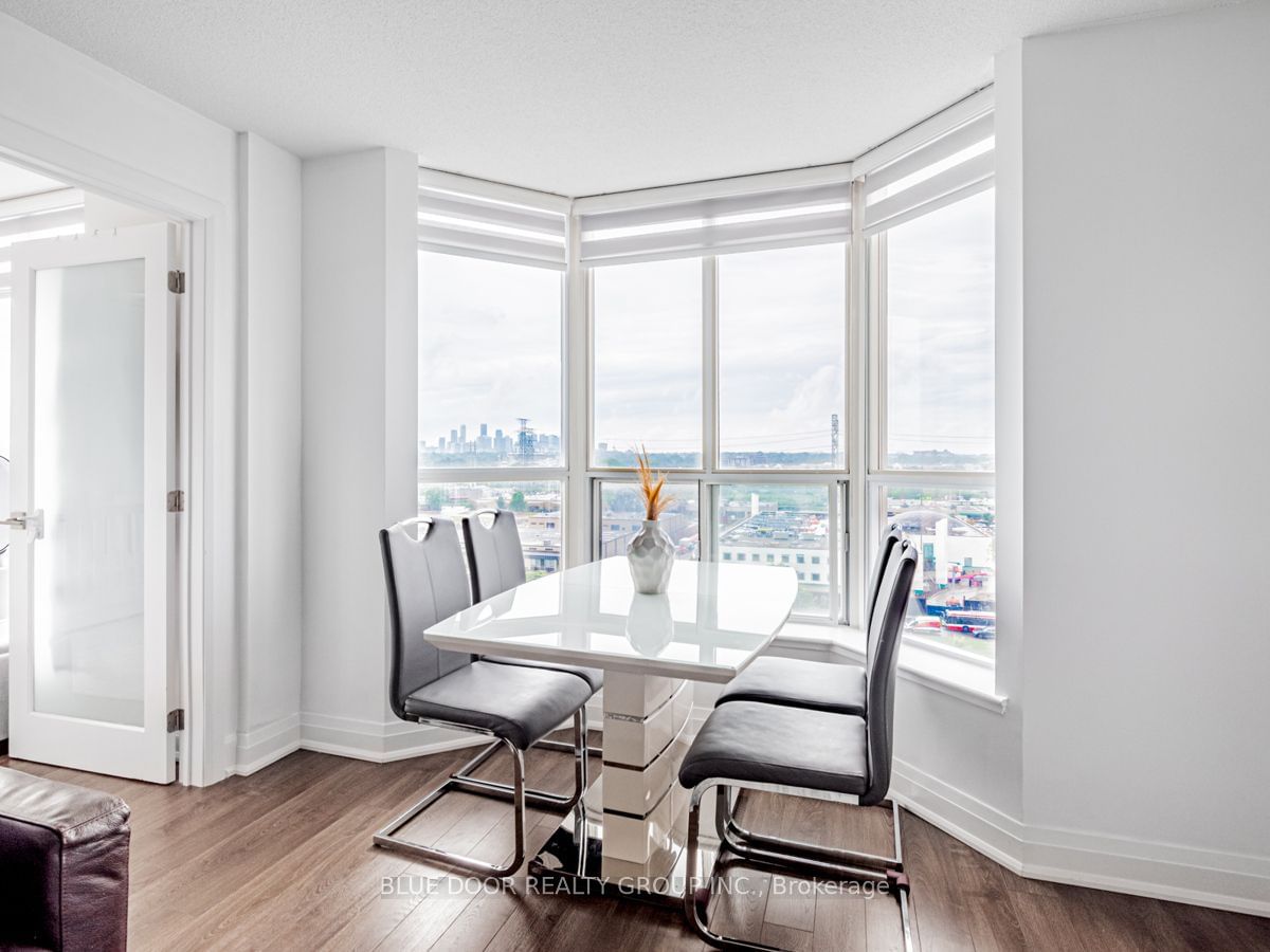 21 Overlea Blvd, unit 1004 for sale - image #10