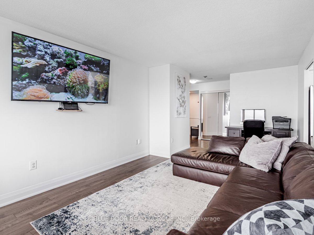 21 Overlea Blvd, unit 1004 for sale - image #12