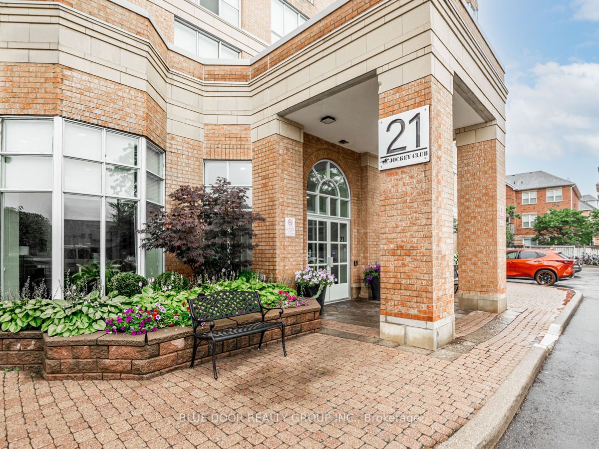 21 Overlea Blvd, unit 1004 for sale - image #2