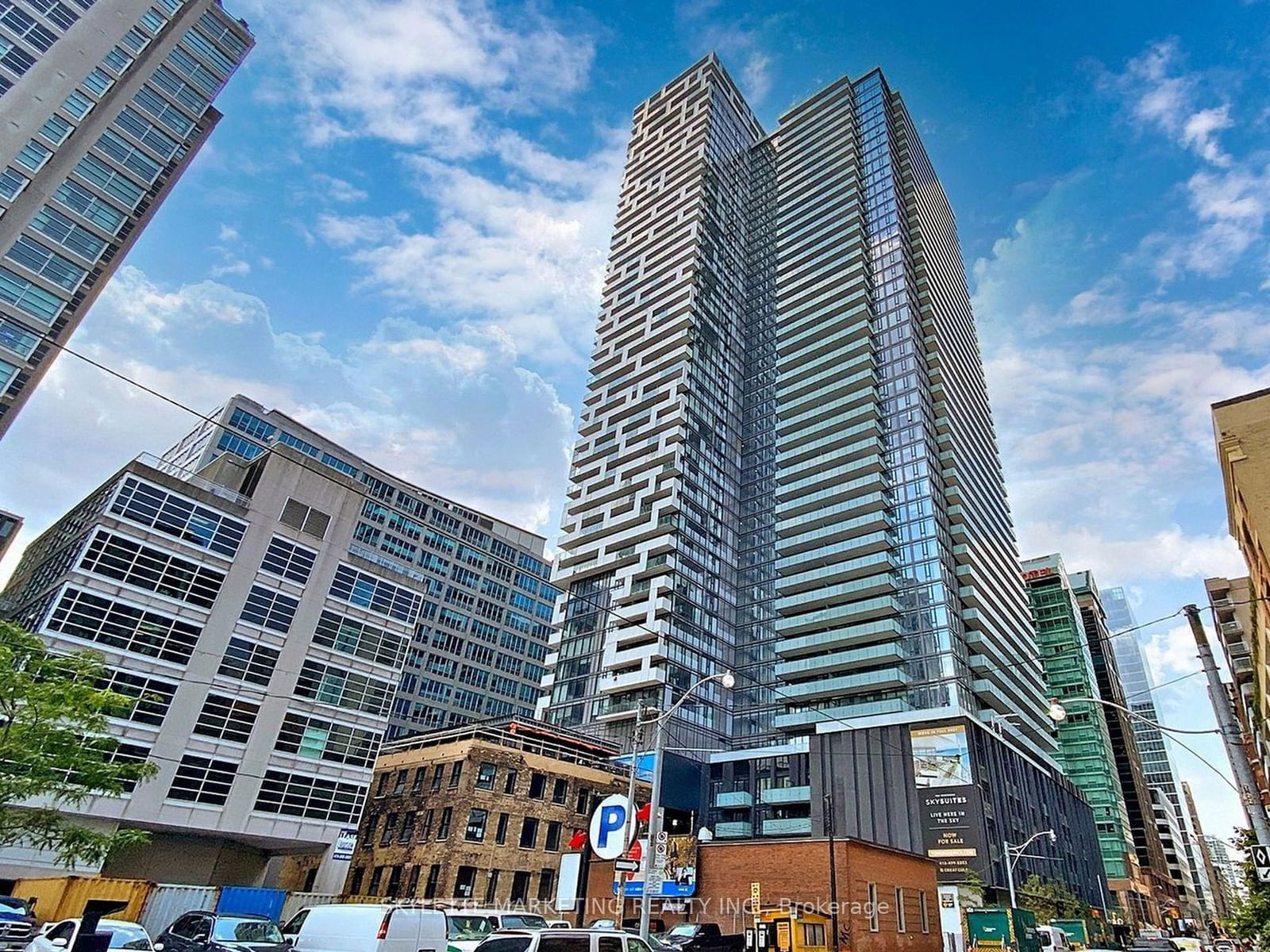 25 Richmond St E, unit 1411 for sale