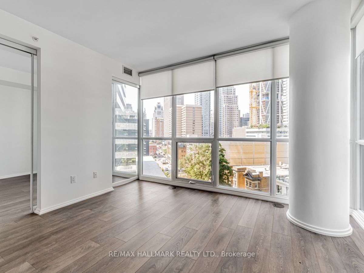 45 Charles St E, unit 907 for rent - image #17