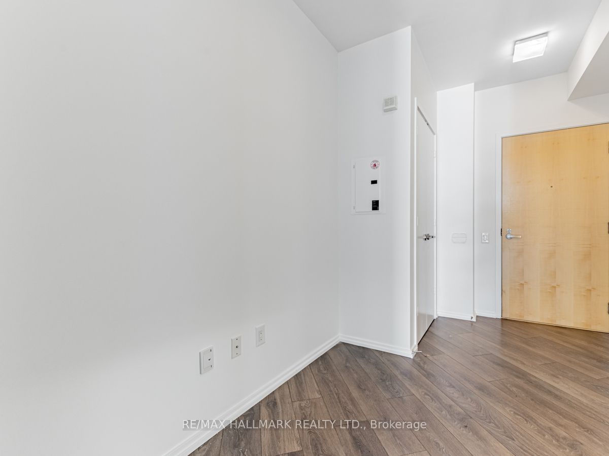 45 Charles St E, unit 907 for rent - image #3