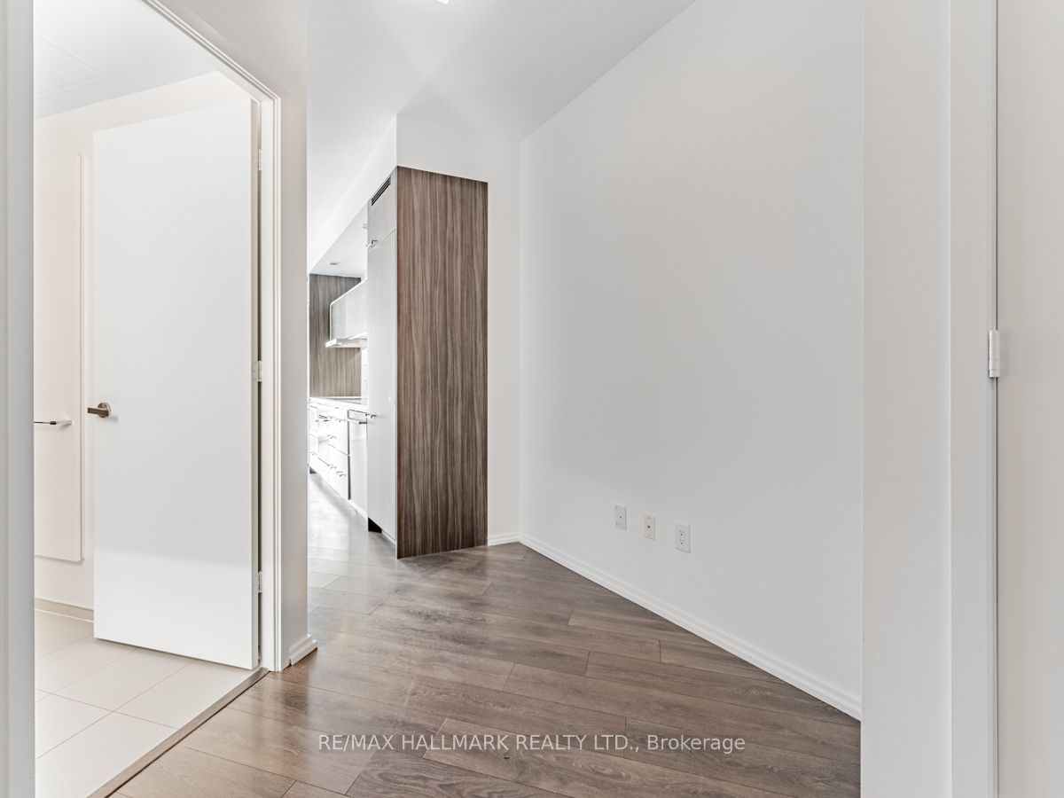 45 Charles St E, unit 907 for rent - image #4