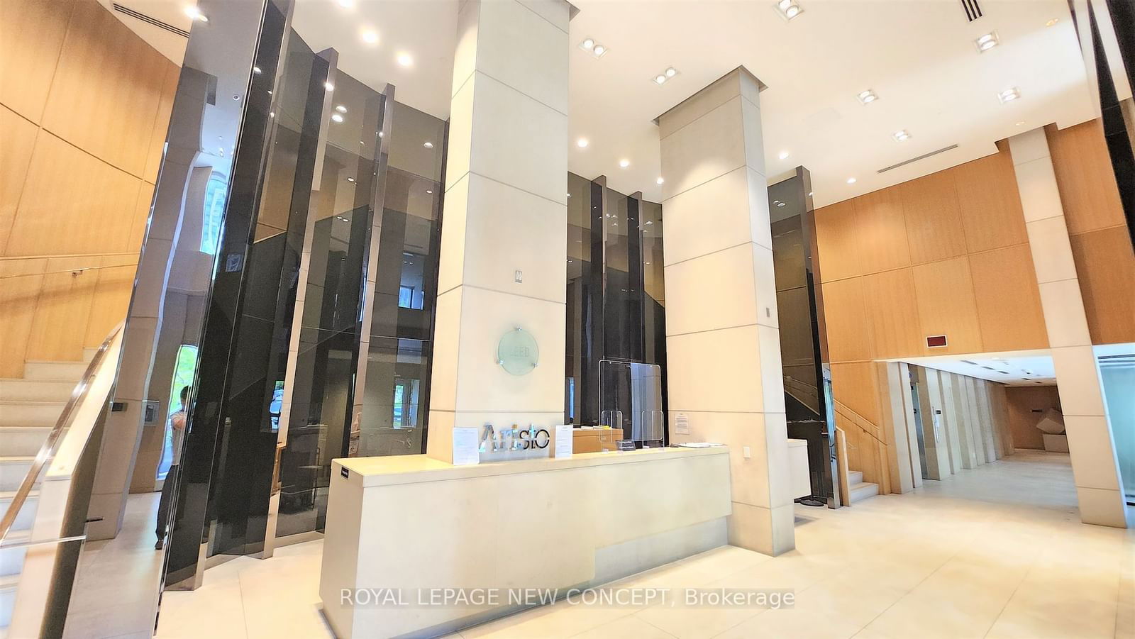 120 Harrison Garden Blvd, unit PH31 for sale