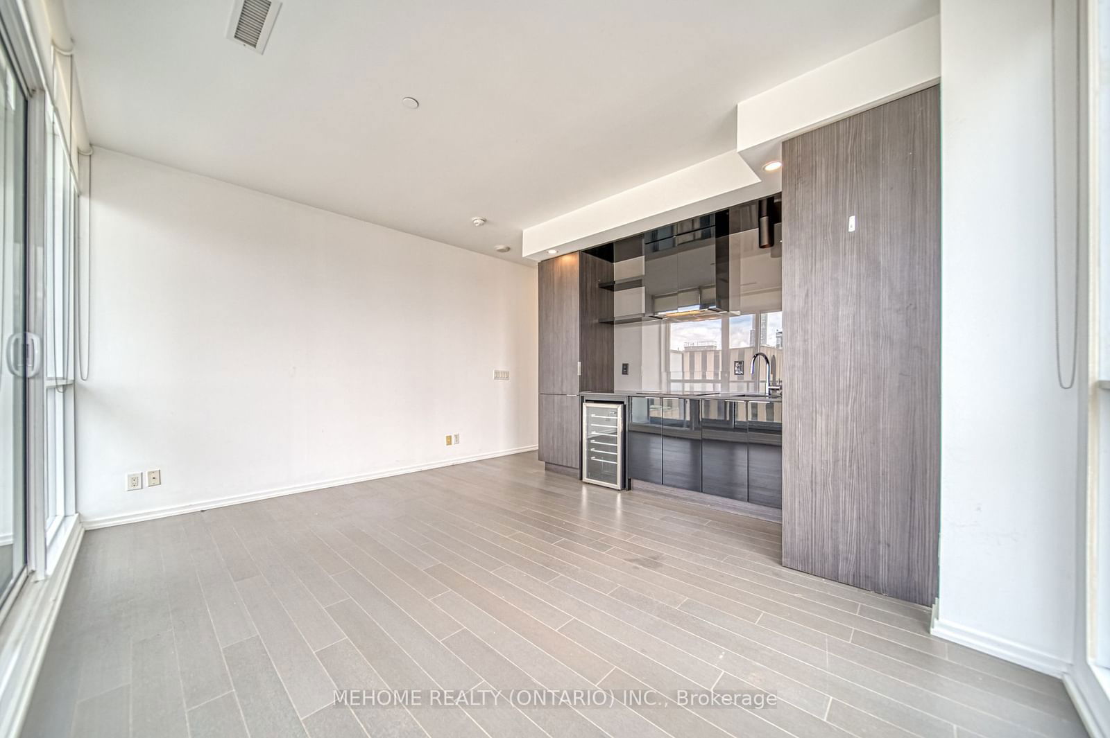 70 Temperance St, unit 2815 for rent - image #11