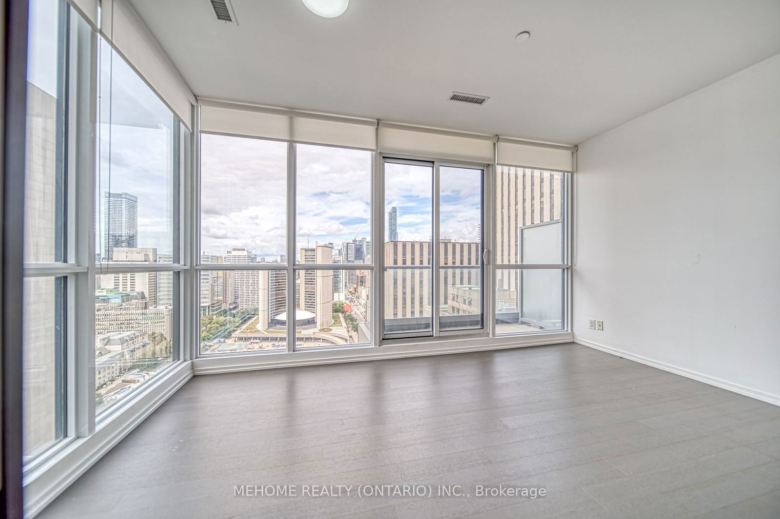 70 Temperance St, unit 2815 for rent - image #12