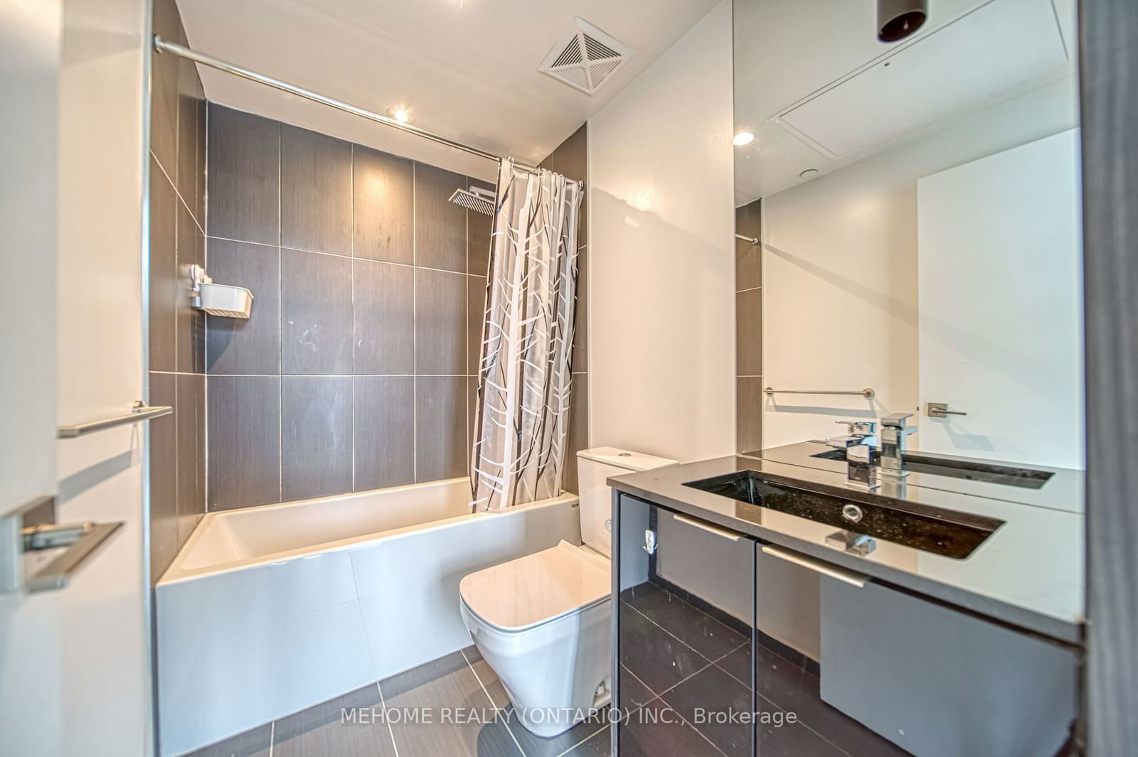 70 Temperance St, unit 2815 for rent - image #24