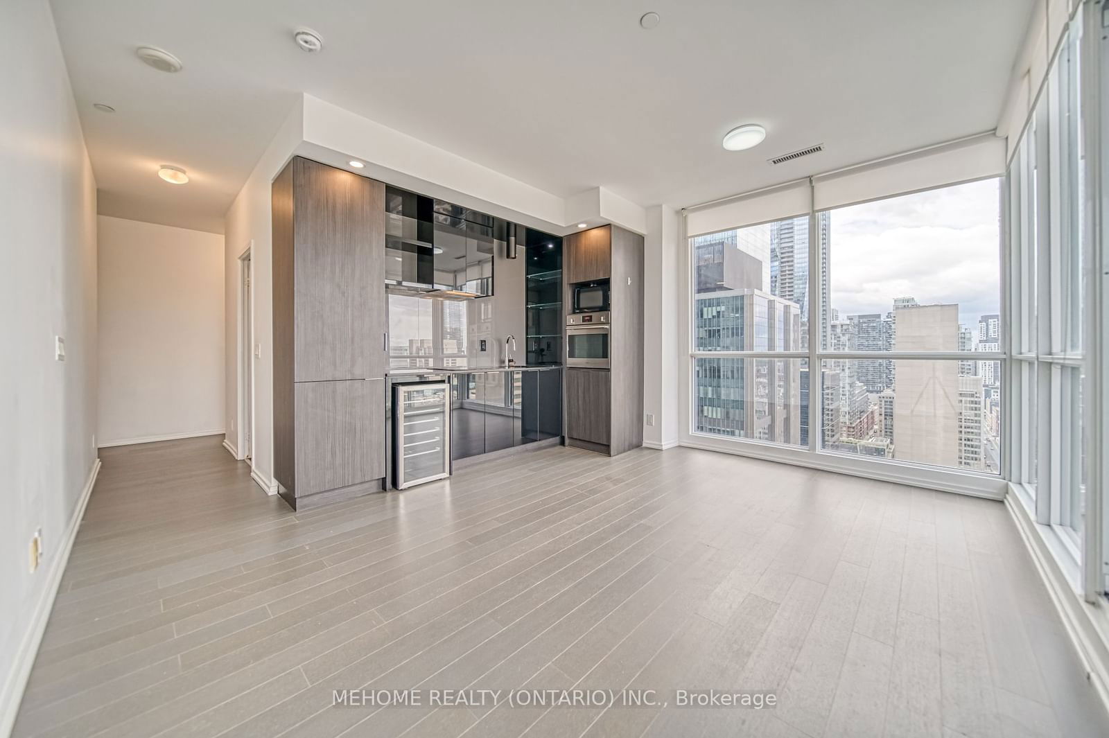 70 Temperance St, unit 2815 for rent - image #8