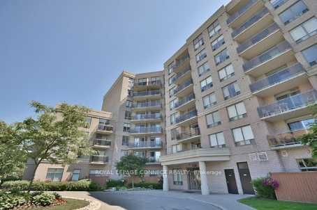 1730 Eglinton Ave E, unit 702 for rent - image #1