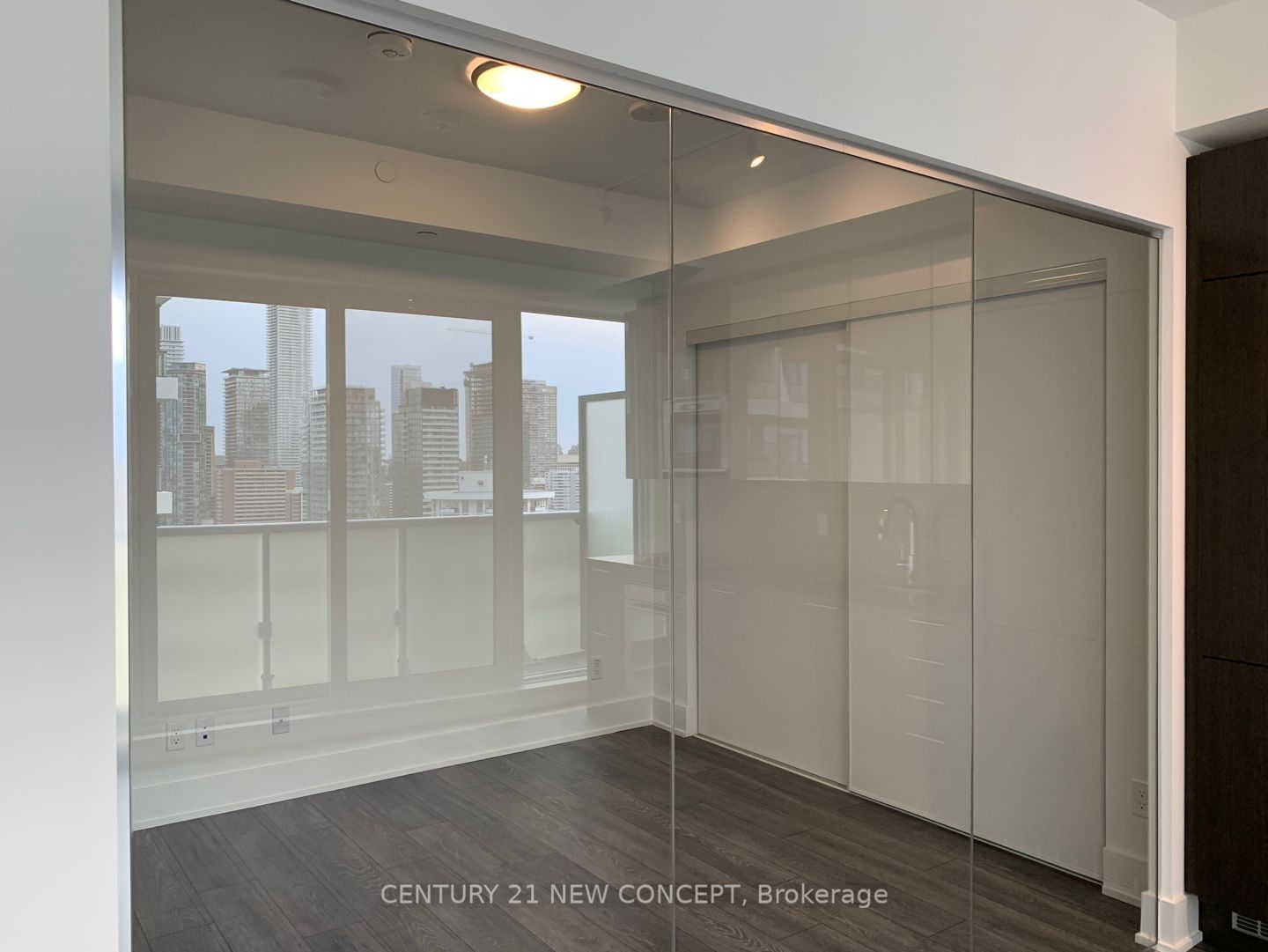 403 Church St, unit 2907 for sale - image #7