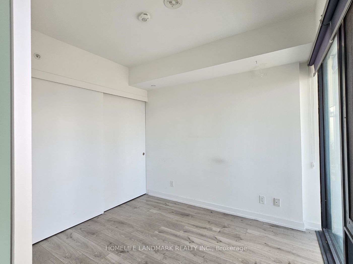 161 Roehampton Ave, unit 1502 for sale - image #5