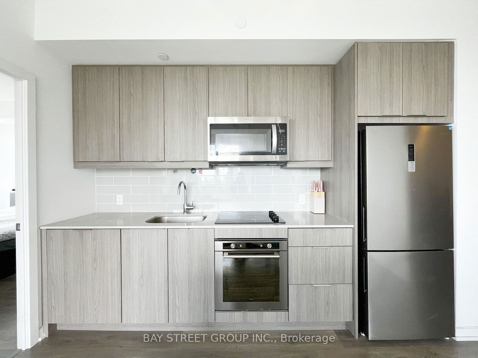 32 Forest Manor Rd, unit 1208 for rent - image #8