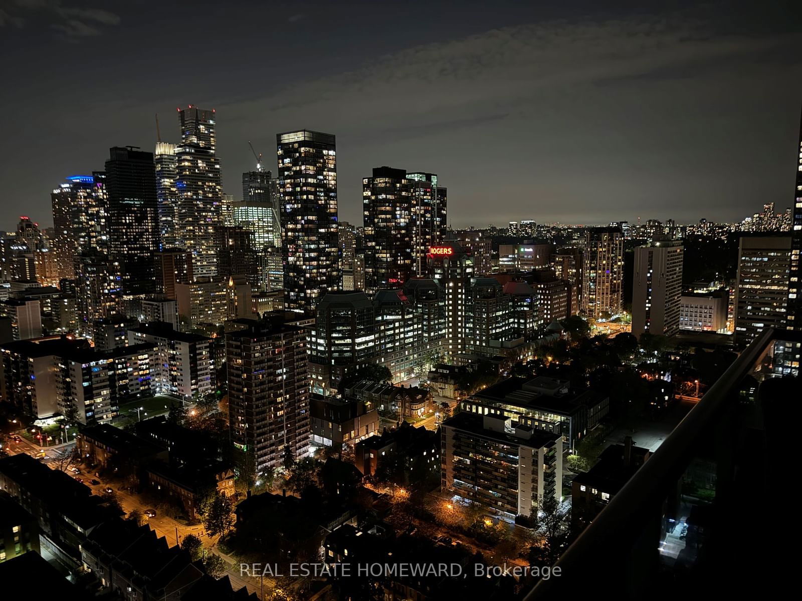 500 Sherbourne St, unit 3006 for sale