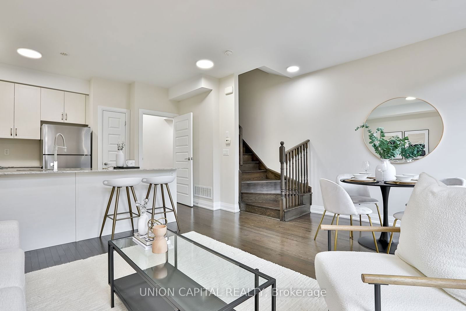 23 Eldora Ave, unit 109 for sale - image #14