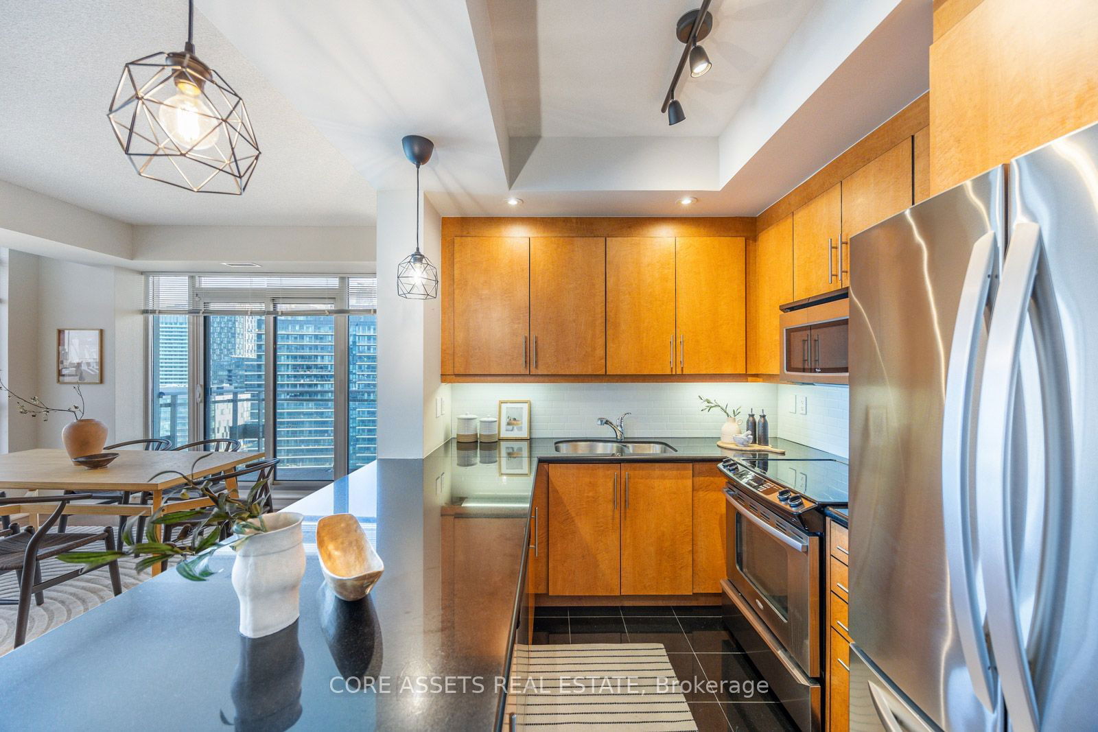 628 Fleet St, unit 2102 for sale - image #13