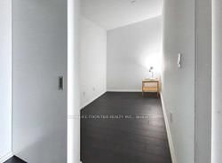 197 Yonge St, unit 2010 for rent - image #11