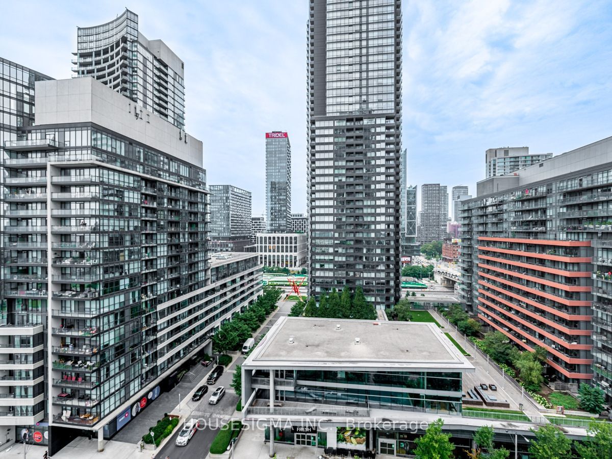 15 Fort York Blvd, unit 1805 for rent - image #27