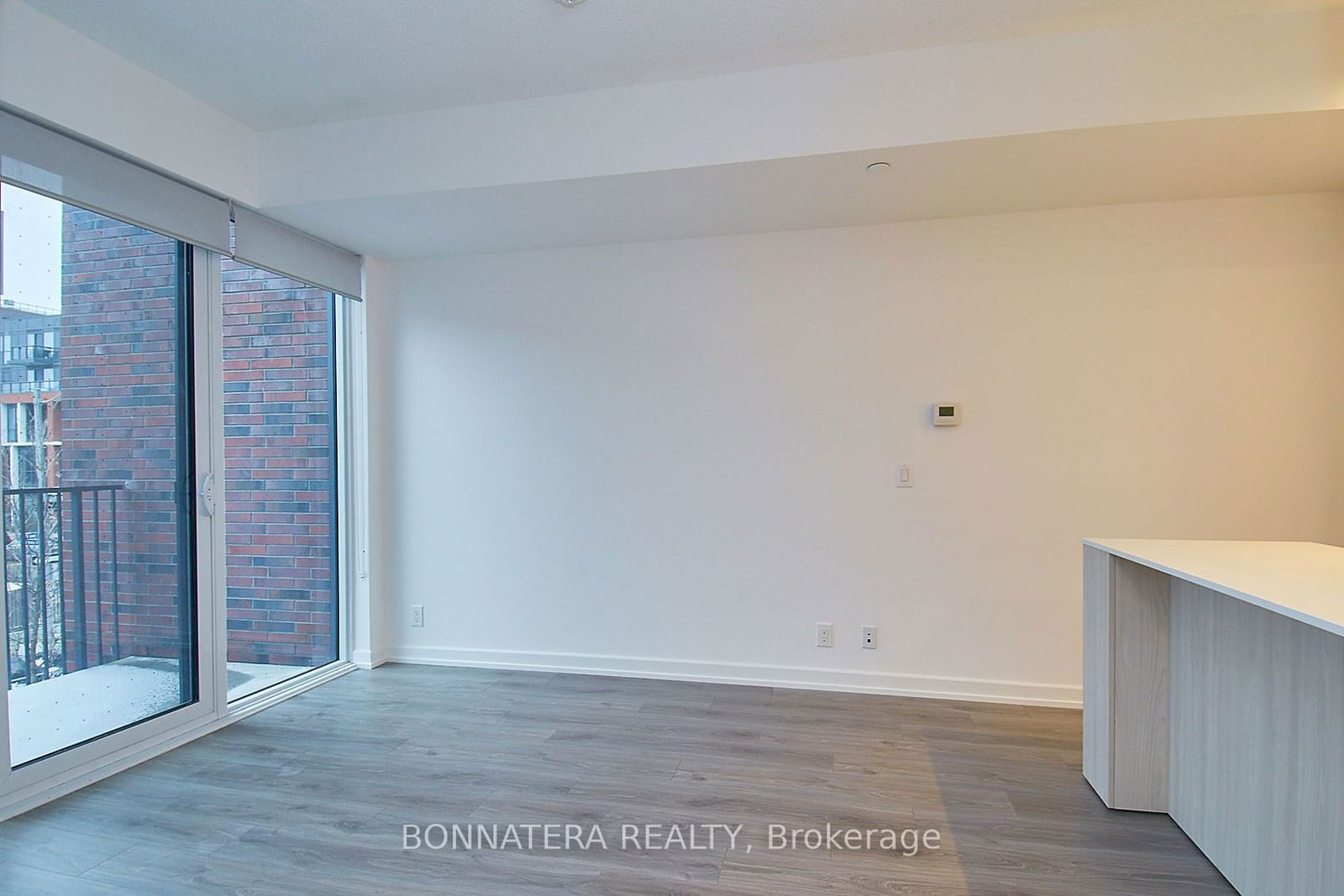 20 Tubman Ave, unit 211 for rent - image #20