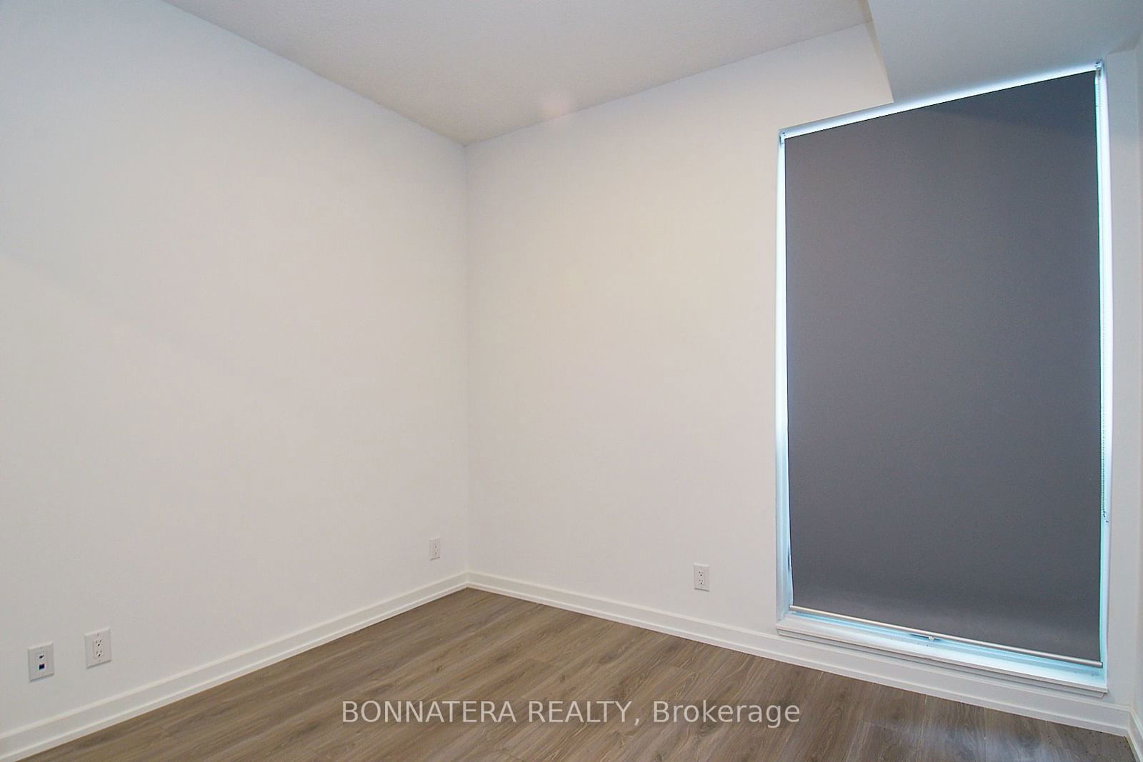 20 Tubman Ave, unit 211 for rent - image #33