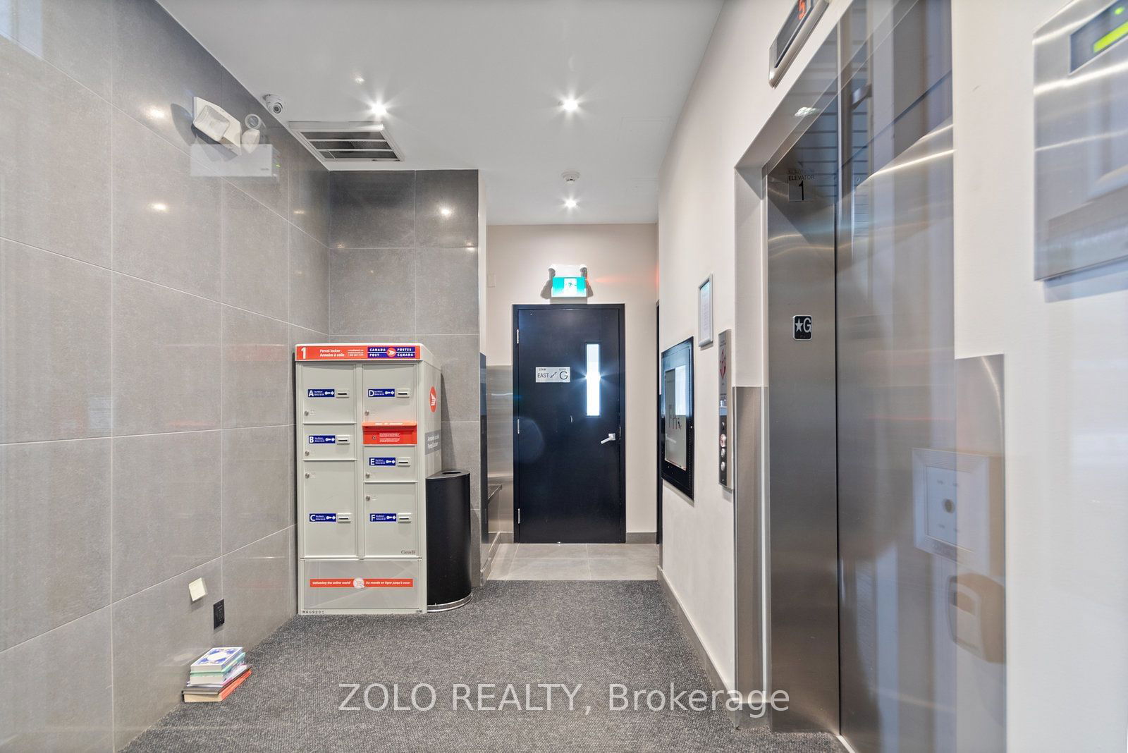 799 College St, unit 403 for sale - image #3