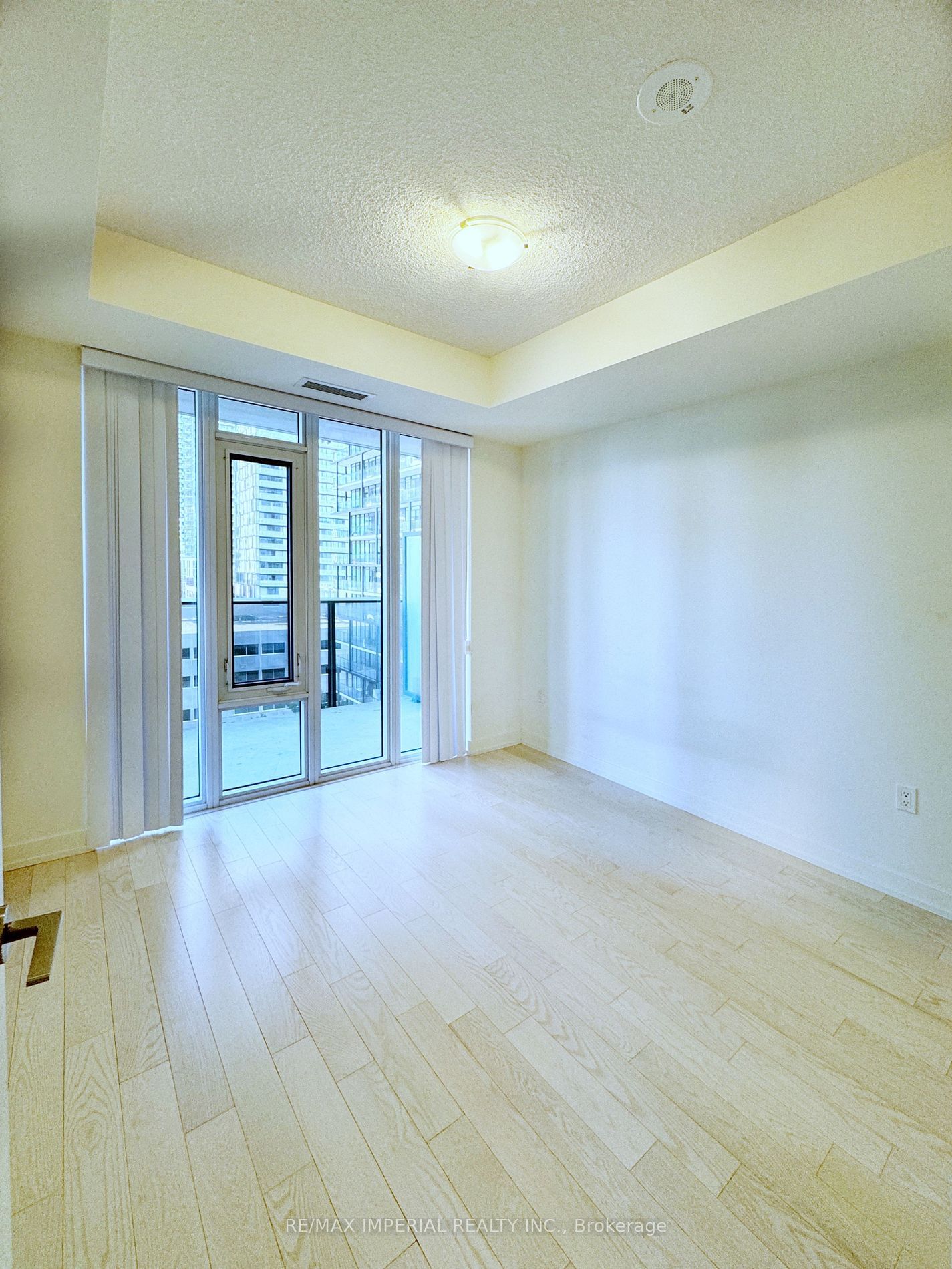 330 Richmond St W, unit 1715 for rent - image #18