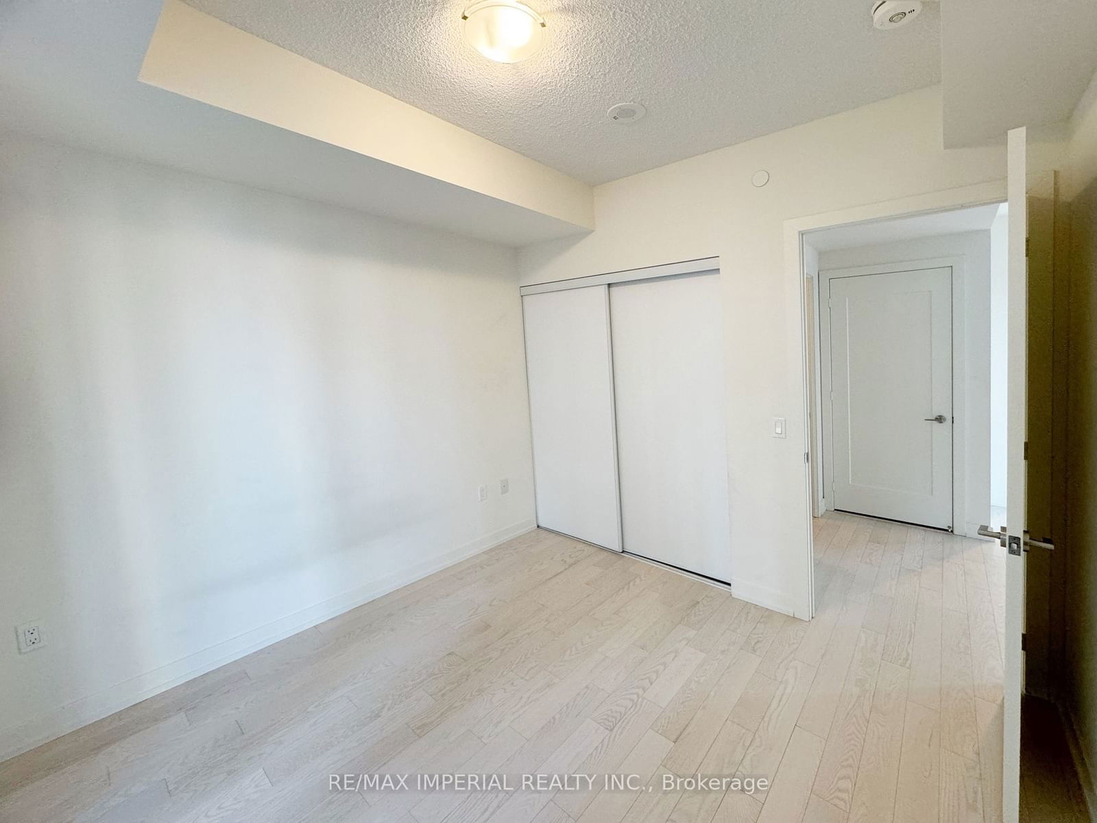 330 Richmond St W, unit 1715 for rent - image #20