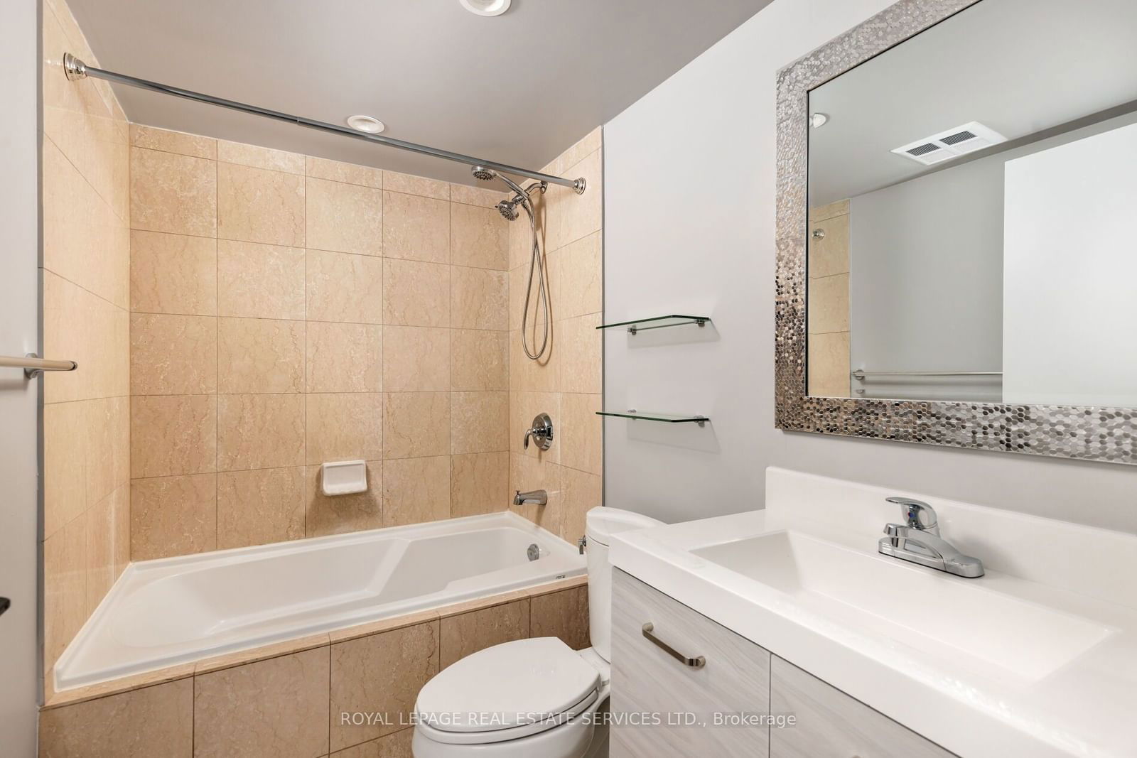 8 Park Rd, unit 3307 for sale - image #24