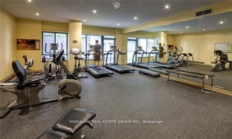 280 Simcoe St, unit 709 for sale