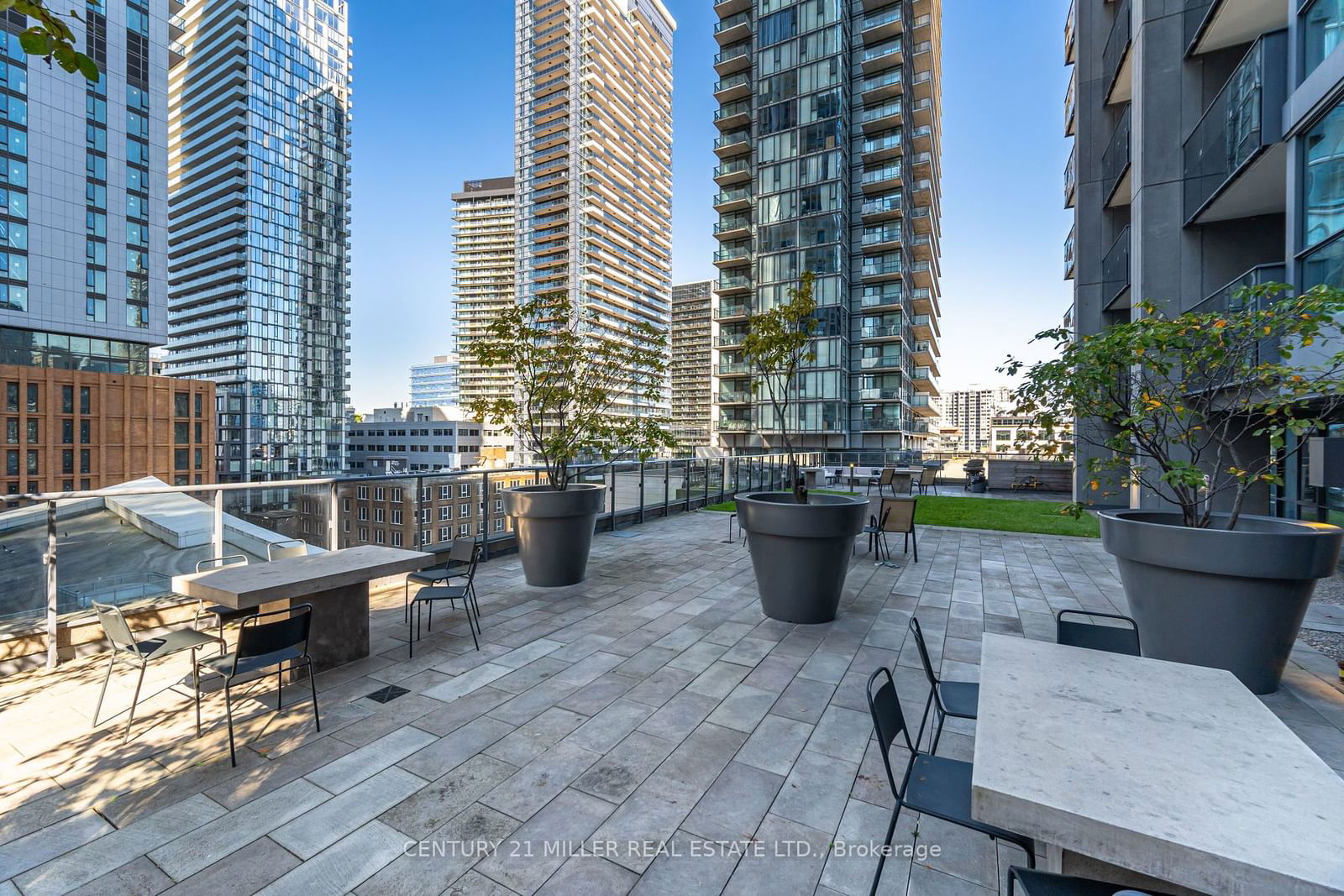 295 Adelaide St, unit 213 for sale - image #30