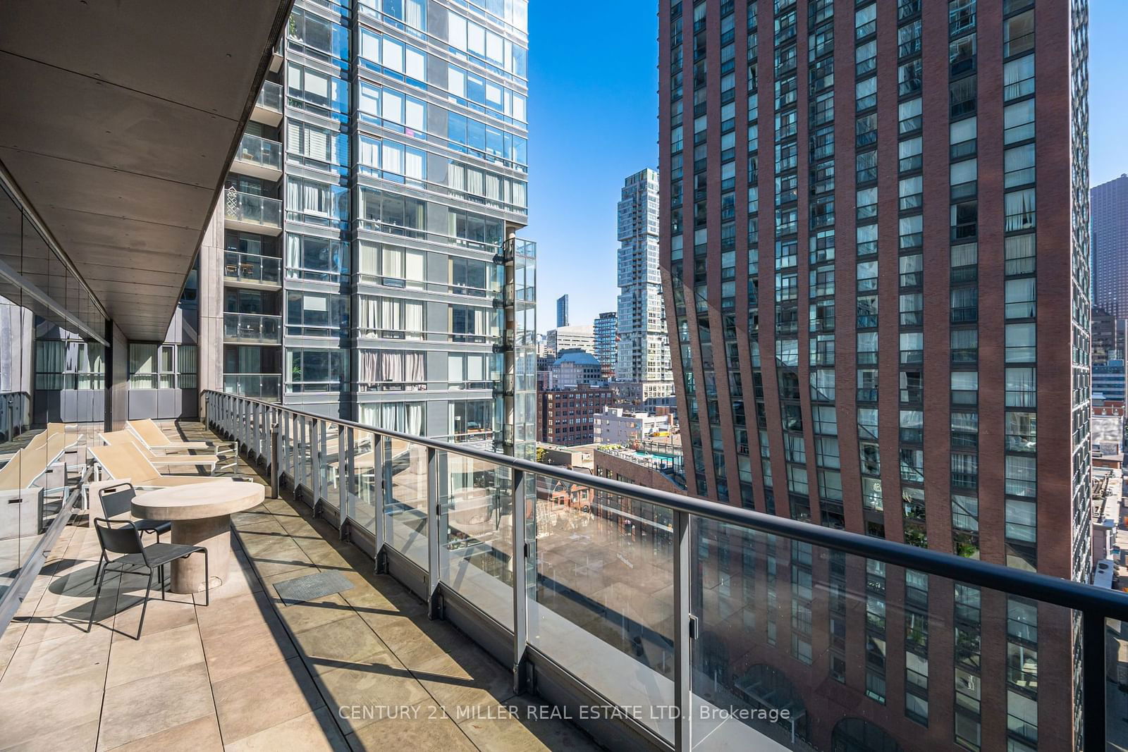 295 Adelaide St, unit 213 for sale - image #35