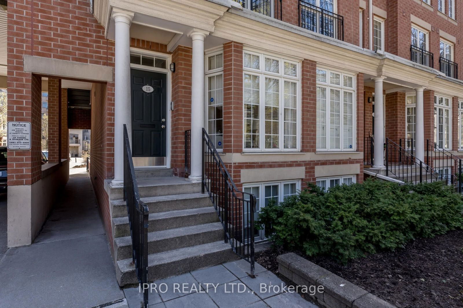 15 Niagara St, unit 56 for sale